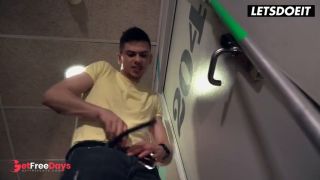 Naughty Girlfriends Travel for Better Sex Full Scene