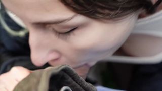 Xhamster.com - MySchoolLife - Siterip - K2S - Free Porn Streams - Ver o Descargar Blogger derribó a un motociclista - Tuve que chuparle la polla