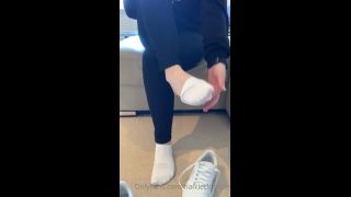 Onlyfans - Harriet King - harrietfootsie - harrietfootsieJust blogging about my new pedicure  hope you like them Ill be making new content - 05-12-2020