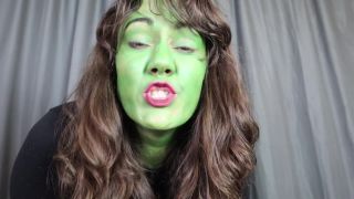 xxx video 44 Lucy Skye – El hechizo gay, femdom balabusting en transexual porno