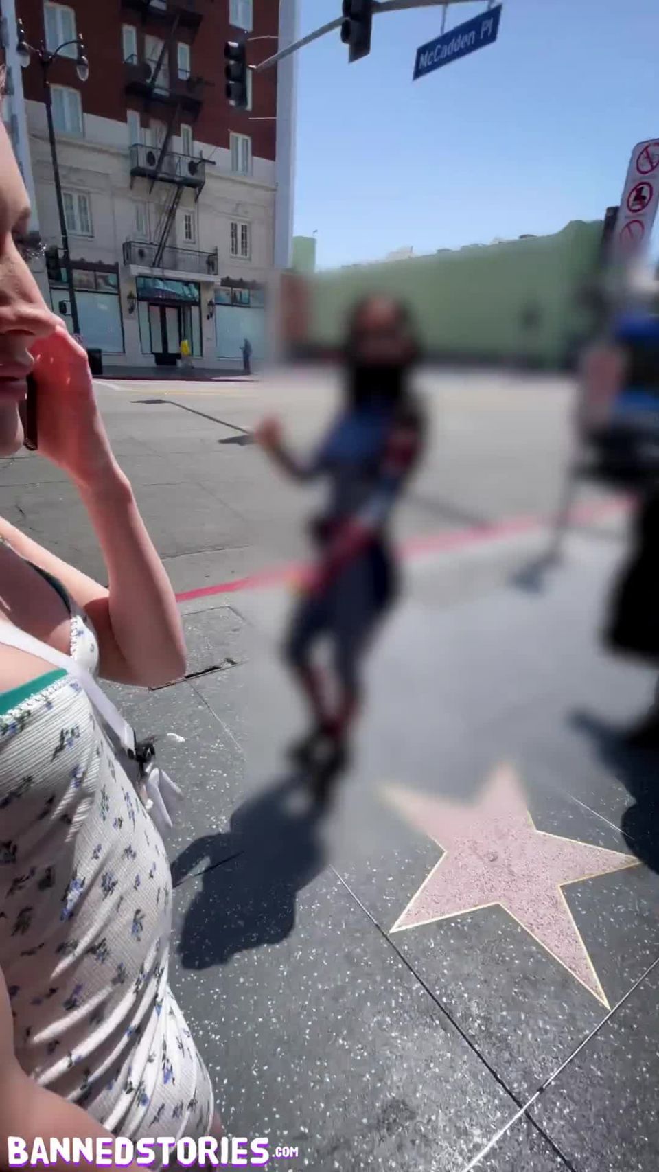 Emma Starletto - Creampie On Hollywood Blvd - 01 June 2021