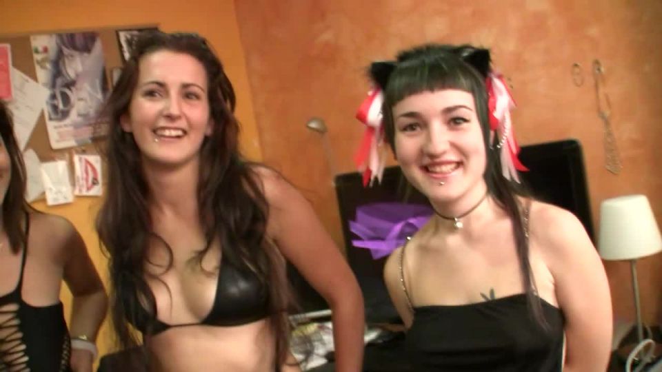 online porn video 13 Lunae  Leyre y Sandra – Lunae Leyre y Sandra Tres teens tragando semen on hardcore porn party hardcore full