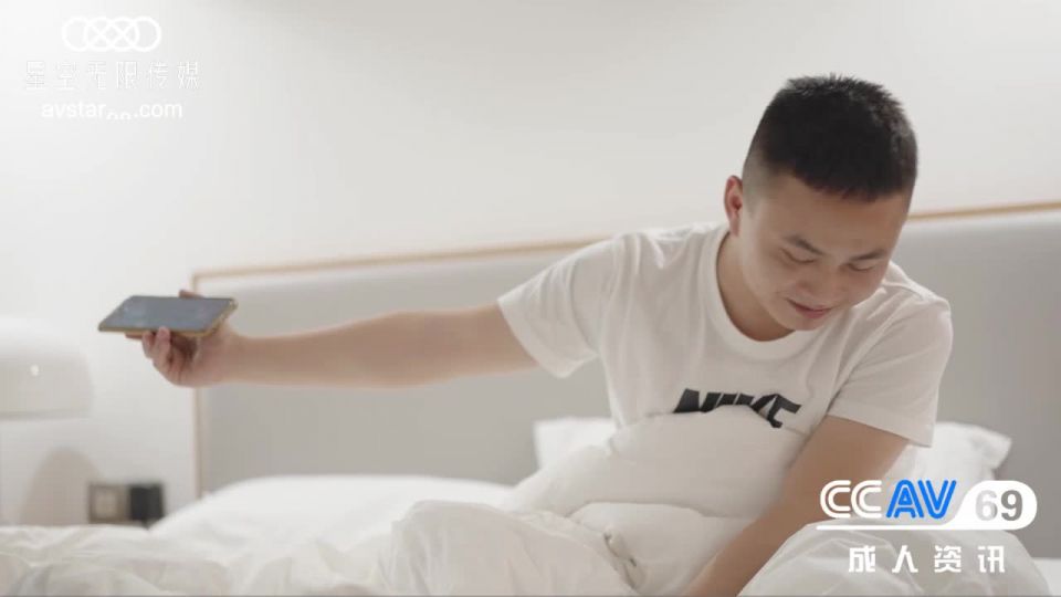 Star Unlimited Movie - Han Xiaoye - Girlfriend Rental blowjob 