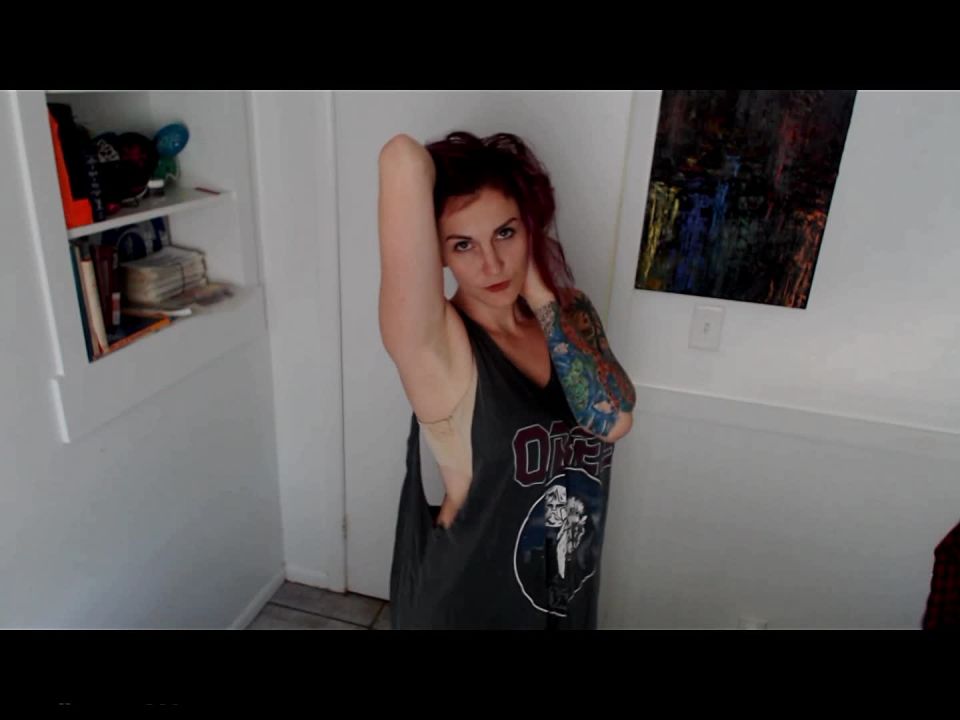 Kelly Payne - Armpit fetish Striptease Sideboob