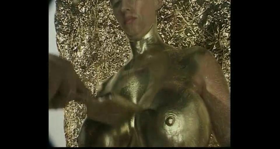 Tetas de goma de verano (Tetas grandes porno)