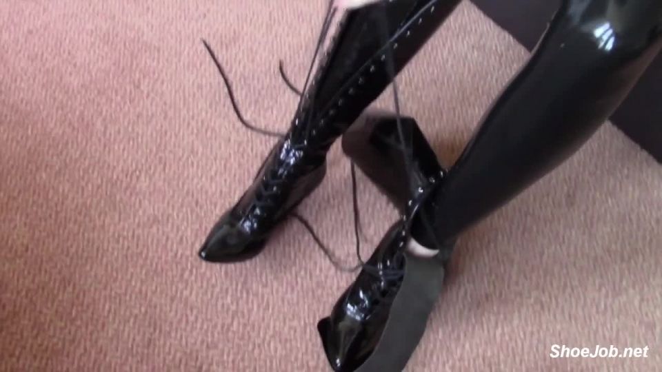 Knee High Fetish Boot Job – Shiny Shoejobs(Feet porn)