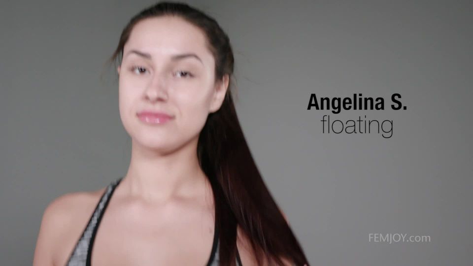Porn tube ANGELINA S. -  Floating - Video - FEMJOY