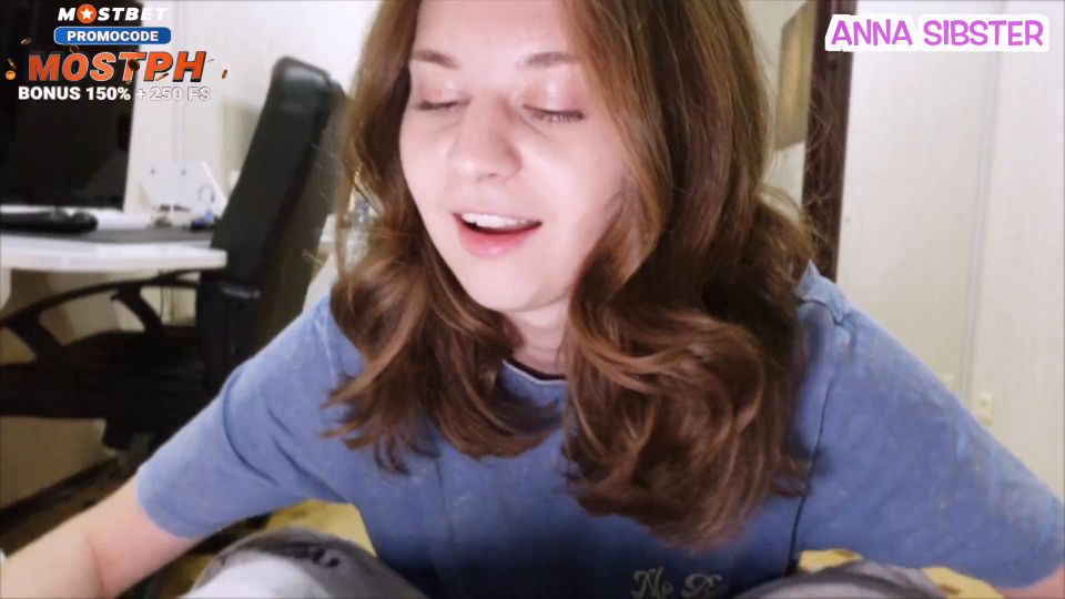 6261 Mi enojado compañero de habitación se convirtió en un lindo después de mi Dick