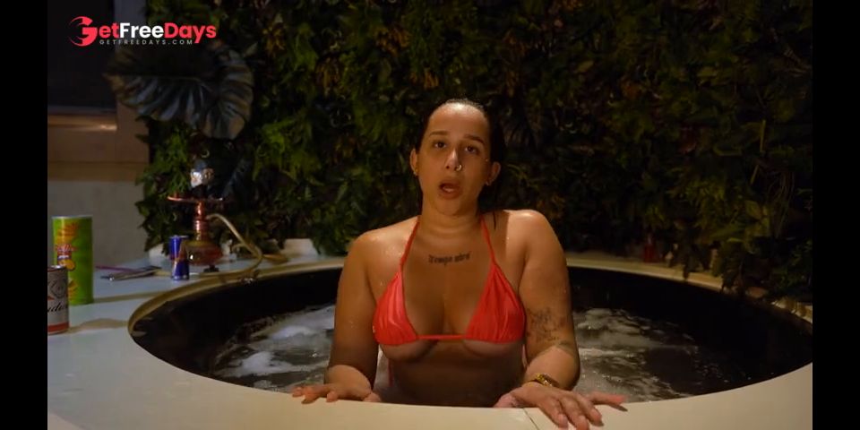 [GetFreeDays.com] Brazilian teen giving a blowjob in the motel bathtub before I fuck her pussy Porn Film April 2023