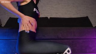 Stretching Before Hot Fucking - Pornhub, lizashultz (FullHD 2021)