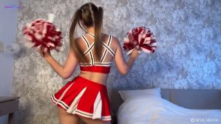 Wet Cheerleader Plays With Her Hot Holes Sia Siberia