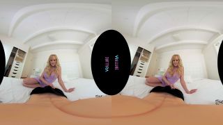 Could You Handle A Milf Like Me - 5K VR