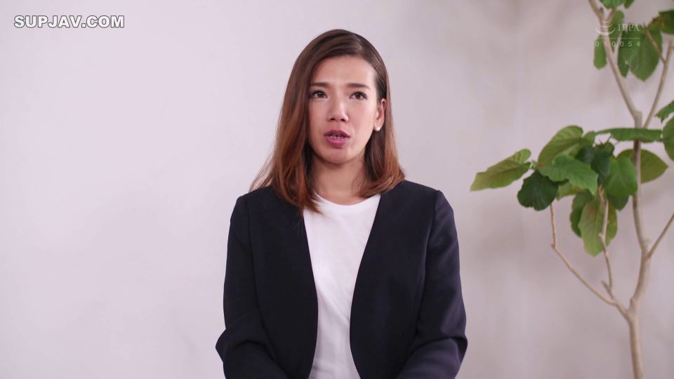 Reducing Mosaic JUL-056 港区在住、都心を眺望できる高層タワーマンション36階に住む 美人妻 水川愛絆34歳 中出しAVデビュー！！