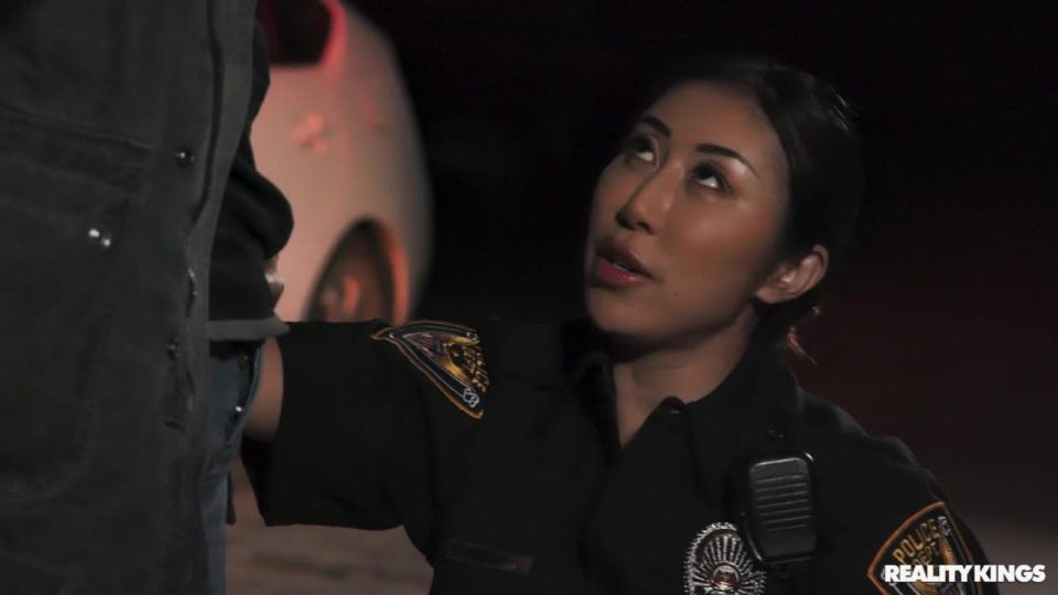 Bella Rolland, Nicole Doshi   Hot Cop Makes A Stop 720p HD