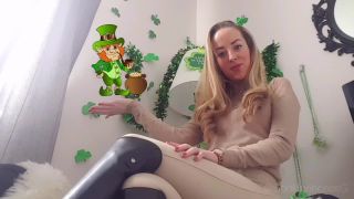 online adult clip 48 Princess G – My poppers popping leprechaun’s pot ‘O’ gold on femdom porn femdom empire facesitting
