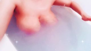 Hitomi official Hitomiofficial - video last night bath time 12-05-2018