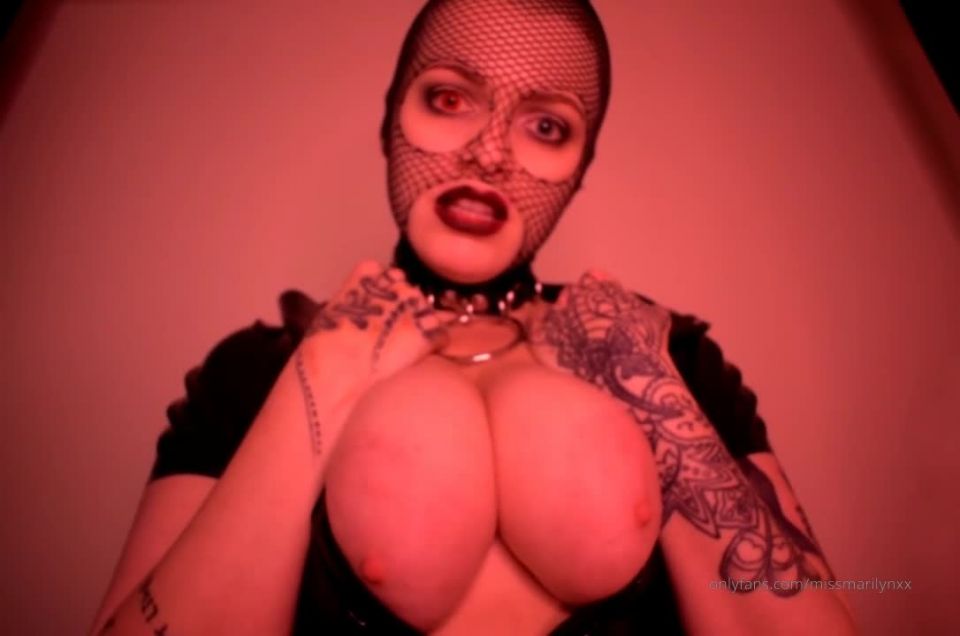 Miss Marilyn - Missmarilynxx Missmarilynxx - mierda vainilla tu perversión arruinará tu vida 21-02-2019