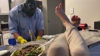  princeskristina  Sneak peak into my bitch served life, feet on feet porn