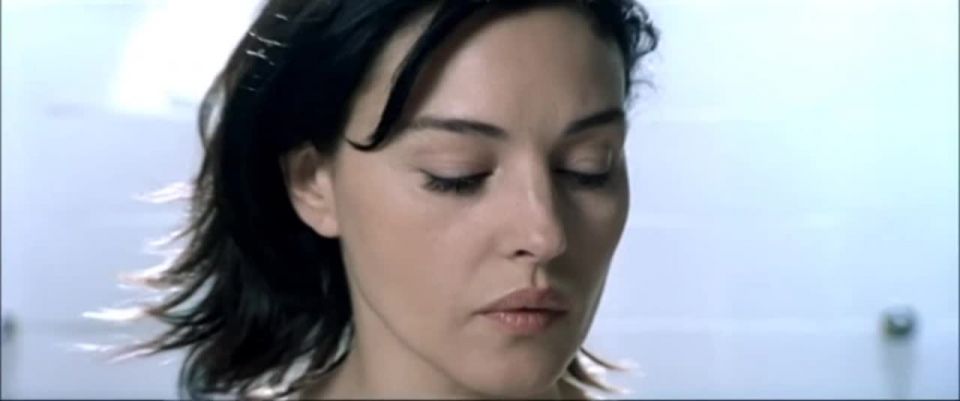 Monica Bellucci – Agents secrets (2004) HD 720p - (Celebrity porn)