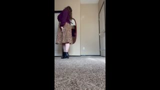 Amber Rae Amber Rae aka amberrae969 - 01-22-2023 OnlyFans Video - Taking off my boots after brunch out with the girls, revealing my stinky socks and a video hardcore