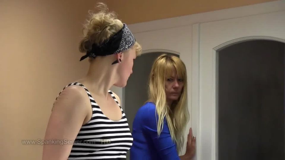 1692SpankingServer[Faphouse] - Sarasexy Blonde In The Gym Gets Bare Back Whip - 1627