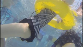 Voyeur Under the water in the swimming pool - pcolle YMUW-1002 - voyeur - voyeur 