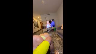 [K2S.CLUB] Vanessa Bohorquez (vanebp19, vanessitaoficial) - New Sextape - FullHD 1078P