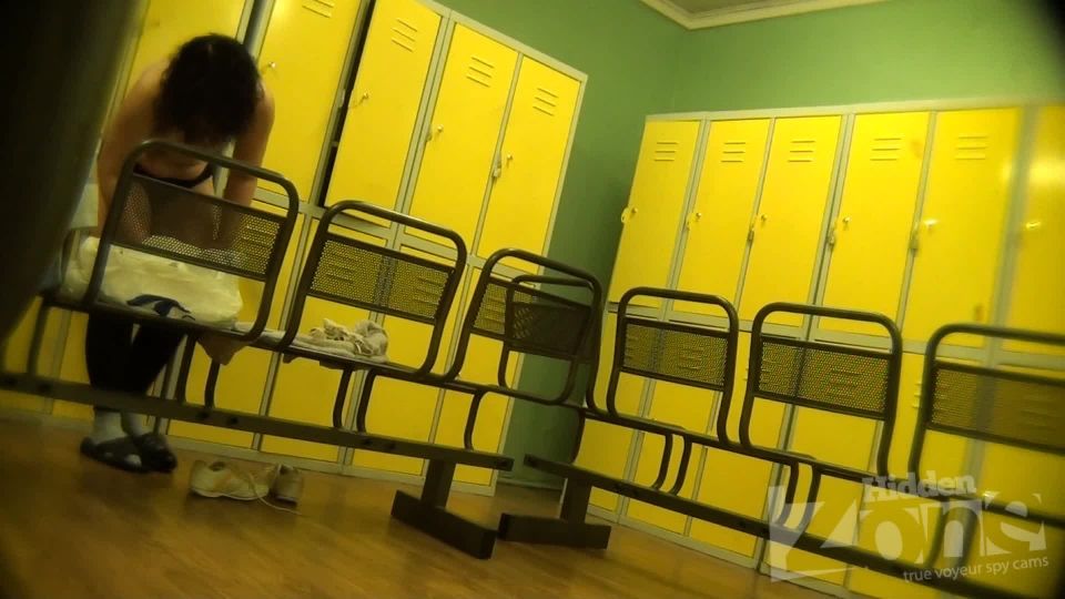  Voyeur – Locker room 1 (AVI, FullHD, 1920×1080) - voyeur - voyeur  - voyeur - voyeur 