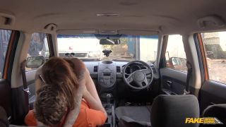 Lara Duro - Gatita española cabalgando con polla (Porno de Amateur)