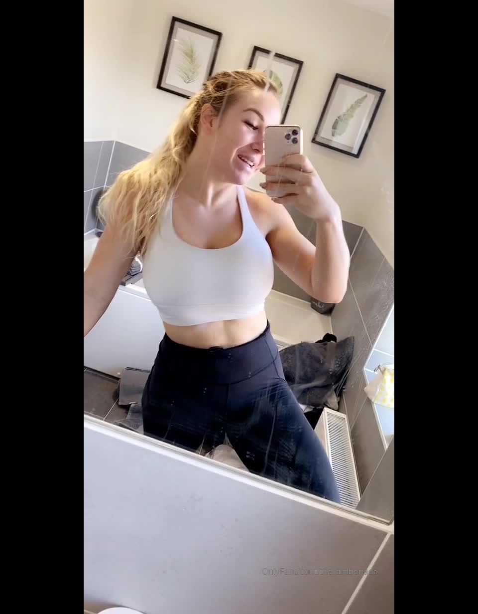 Onlyfans - Amberjadevip - DAY IN THE LIFE OF A PORNSTAR  Just got back home from a sweaty  hours of boxing - 15-01-2020