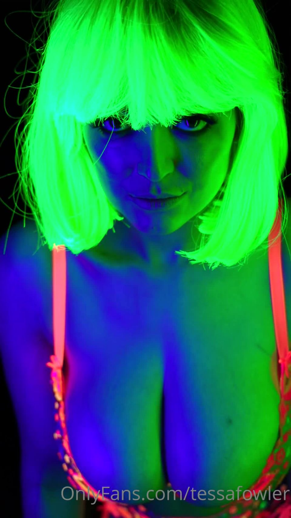 online video 5 [onlyfans.com] Tessa Fowler – Tessa’s Glow Drip (2023), hardcore lesbian facesitting on hardcore porn 