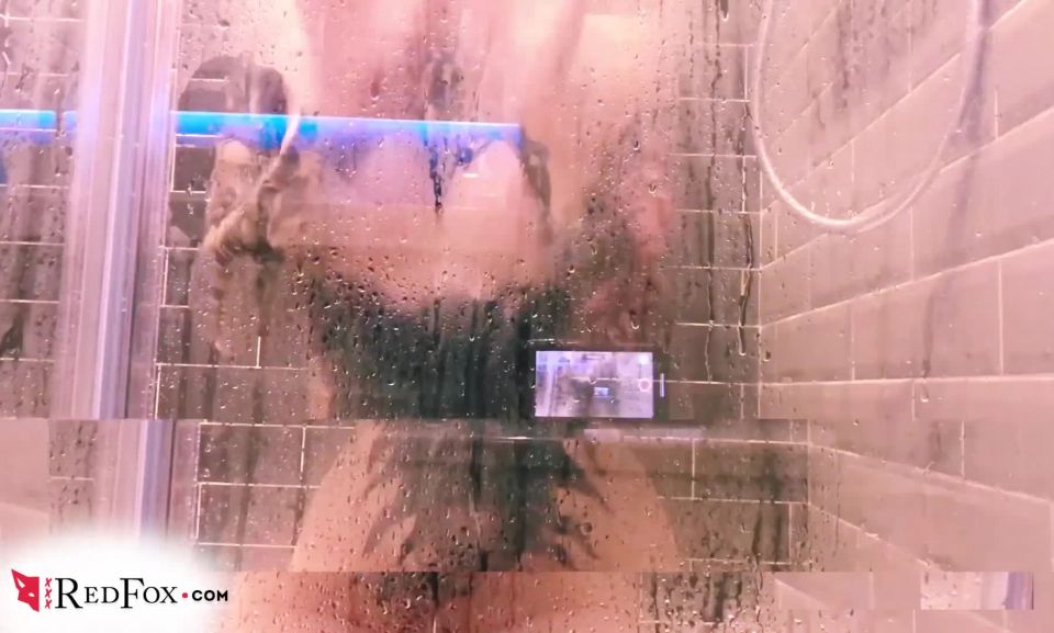 Redfox xxx - cute teen fingering wet pussy in the shower female orgasm