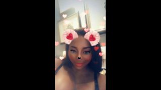 Onlyfans - Jasmine Webb - jasminewebbYes I walk around the house acting sexy all day come get silly with me  we can be sup - 08-02-2020