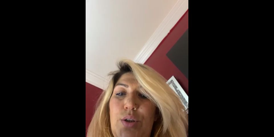 Destiny James Petite babe rostros sentado lesbianas madrastra Lesbiana