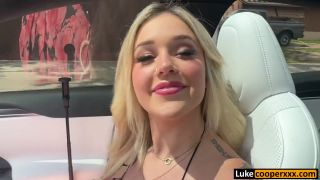 Fucking Sexy Big Tits Big Ass Blonde In Car  Kali Roses