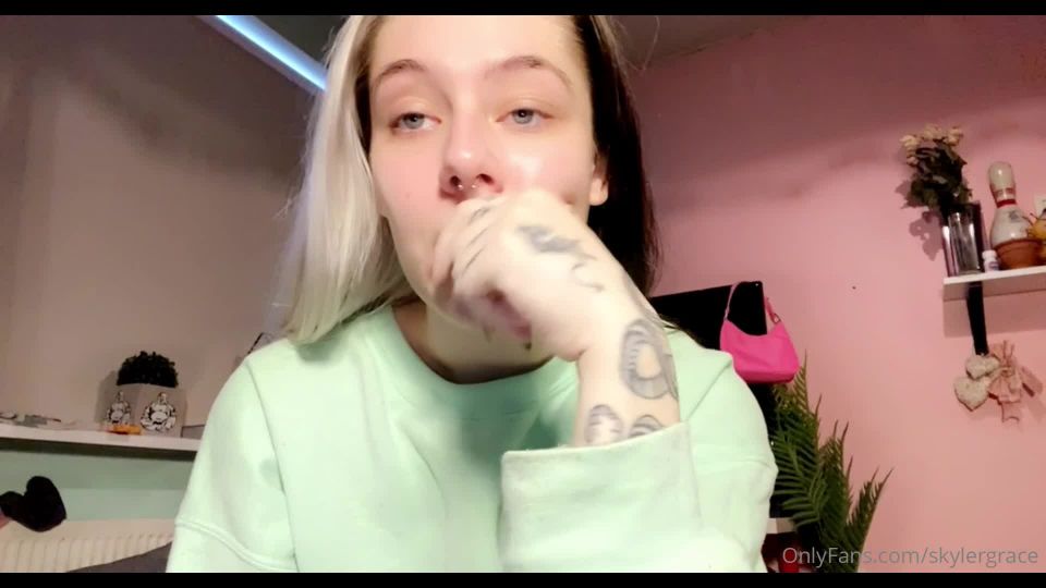 Onlyfans - Skyler Grace - skylergracePart  of vlog style videos - 03-11-2020