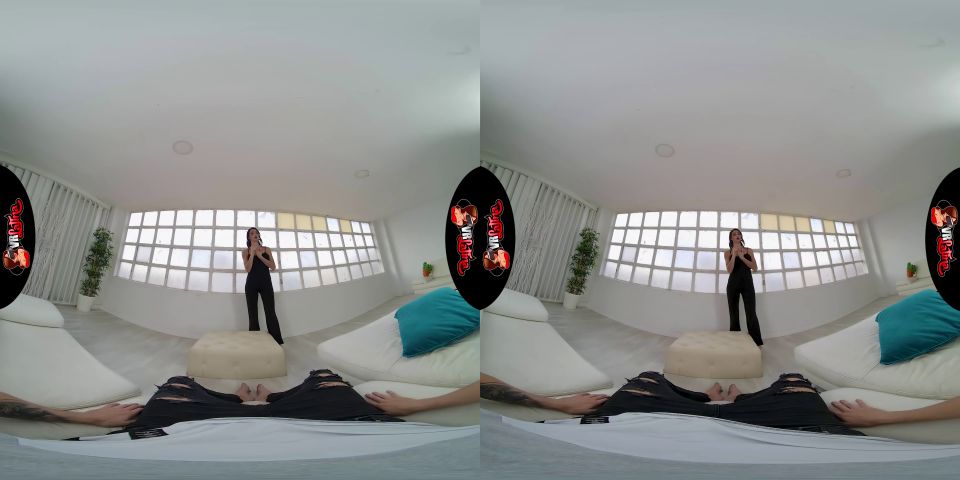 VRLatina  Pretty Spanish Model Big Tit Sex VR