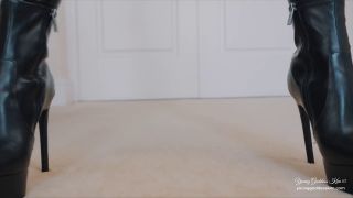 Blow your Mind (FULL HD) Young Goddess Kim (Femdom porn)