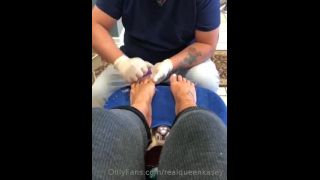 realqueenkasey  Queens feet are getting pampered and ready for the on femdom porn mika tan femdom