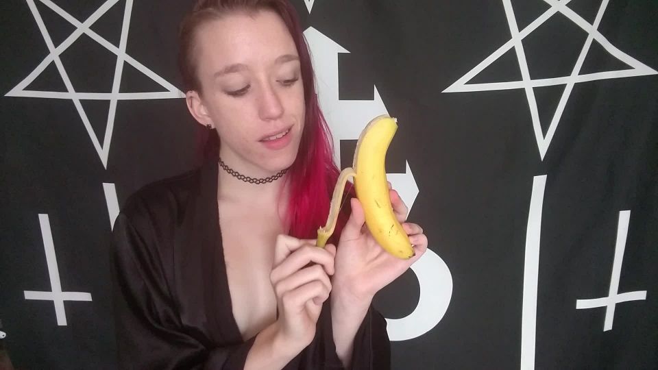 online porn video 45 Minny Minx – Sensual Banana Sucking, huge tits hardcore on hardcore porn 