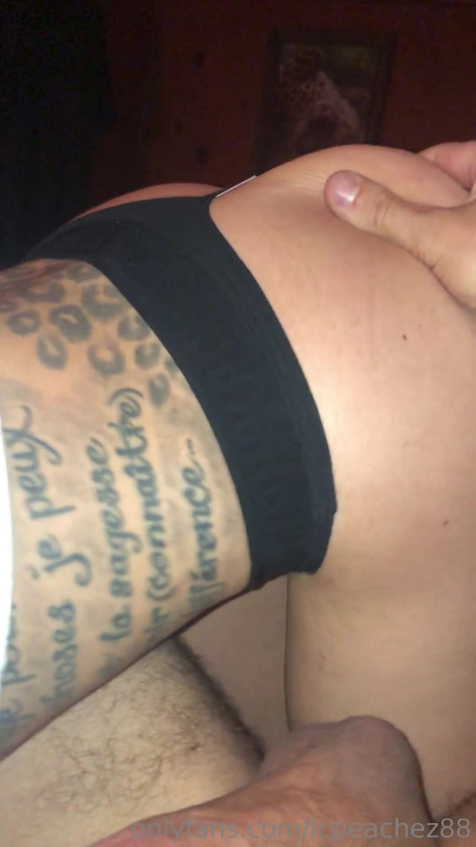 lcpeachez88  Y all are so impatient lately relax. I will post everything I do trust me. I love to tease | lcpeachez88 | milf porn 