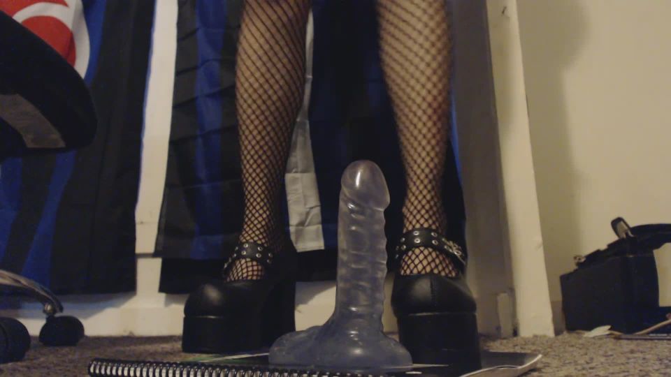 online xxx clip 49 amateur russian pussy fetish porn | Miss Alice the Goth – Goth Girl in Heels Steps on Your Cock | goth