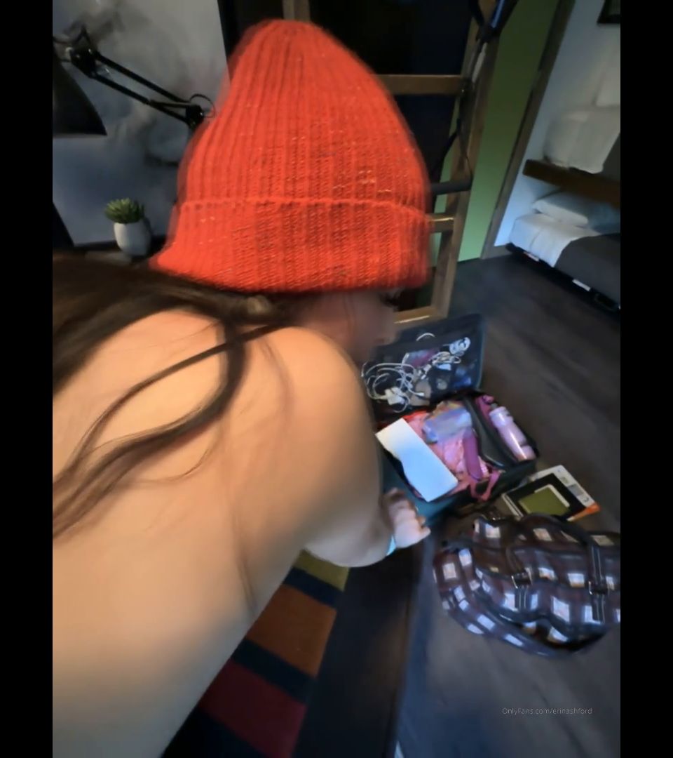 Erin Ashford Mamada Desnudo facial 1 Sólofans (Pornstar)