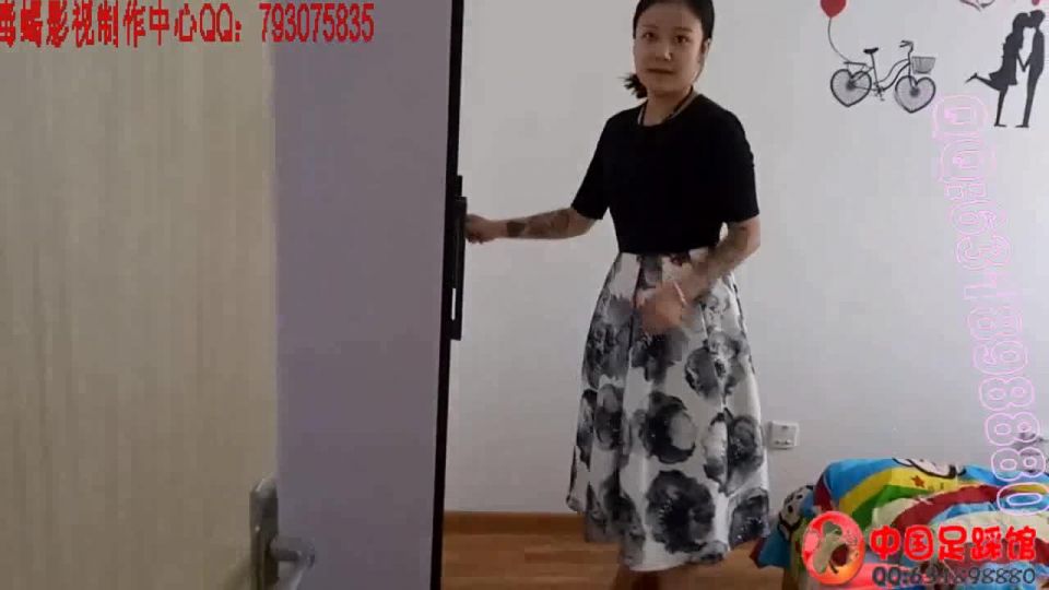 online porn video 4 chinese femdom foot slaves u6bd2u874eS FOOT FETISH - hd - role play feet fetish porn