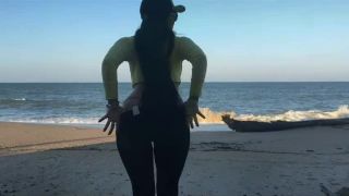 Emanuelly Raquel242 - Sucking And Fucking On The Beach