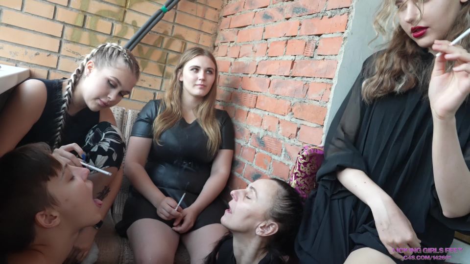 LICKING GIRLS FEET: "ALSU, NICOLE AND KATE - TIME FOR A SMOKE BREAK" (4K) (2023) (RUSSIAN LESBIAN DOMINATION)