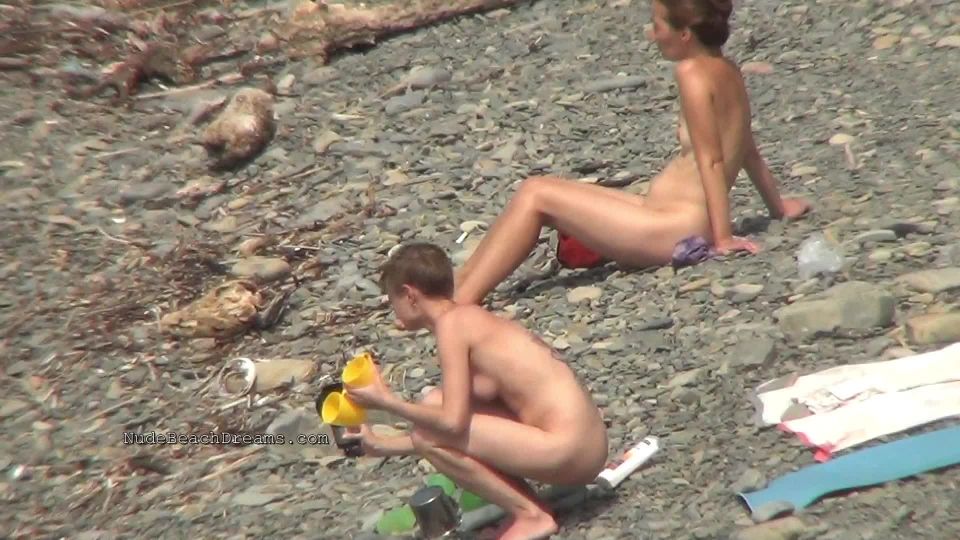 Nudist video 01331