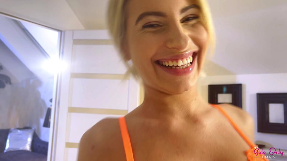 Candee Licious, Lilly Bella - Tease Me - S6:E3 - GirlsOnlyPorn, NubileFilms (UltraHD 4K 2021)