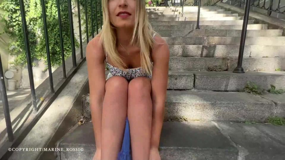Marine Rossi - Exposición pública Fuck on the Train en París Full HD - Sexo público
