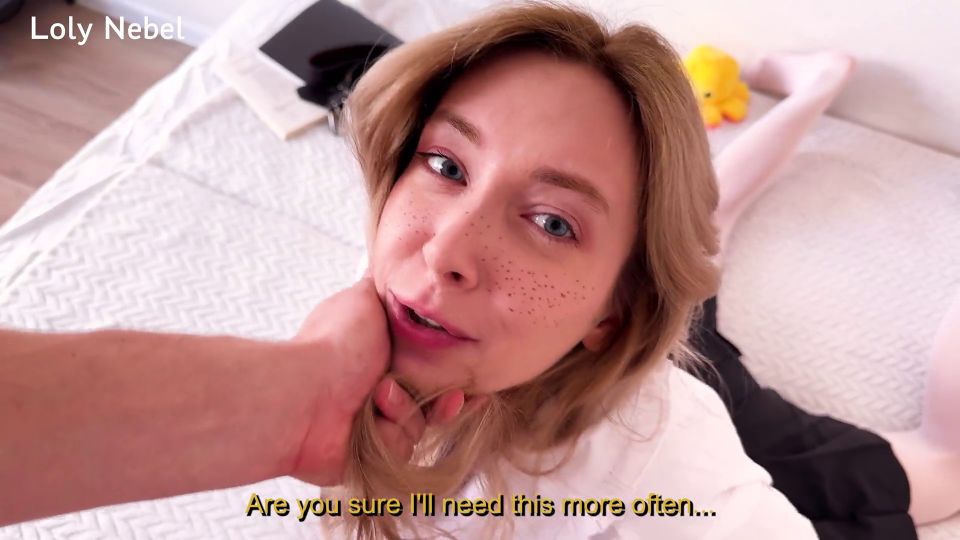 A la mierda una linda en pantimedias (porno de Amateur) Loly Nebel